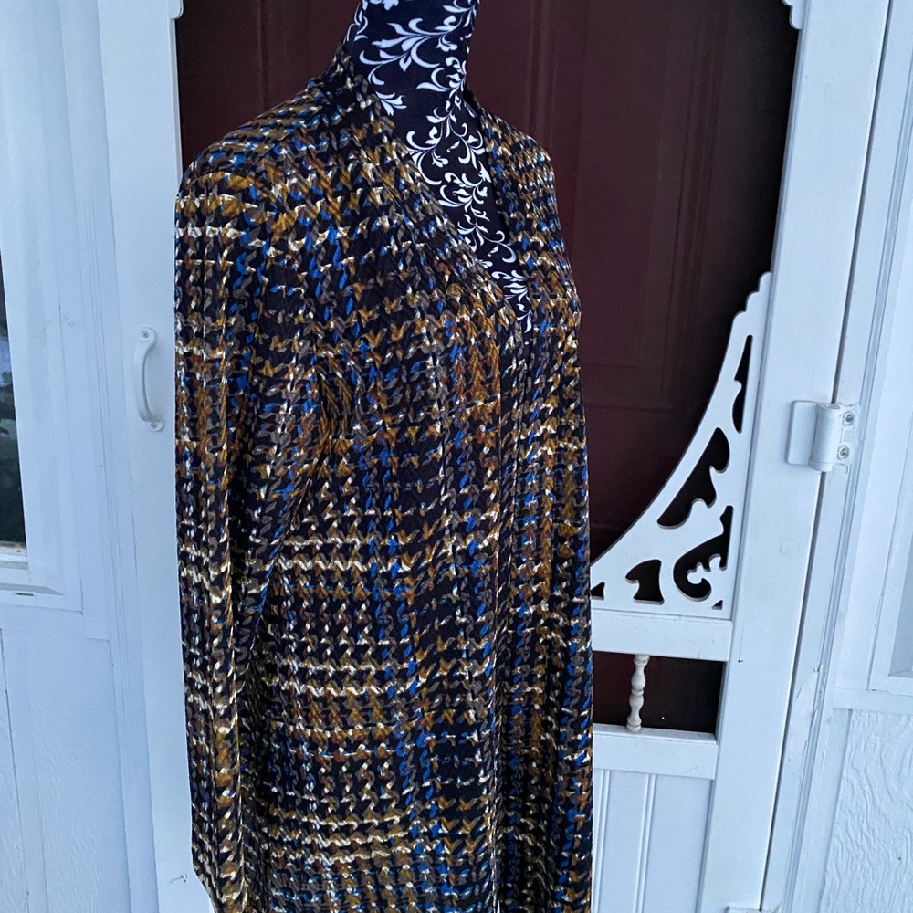Susan Graver Blue, Gold and Black Patterned Open Cardigan